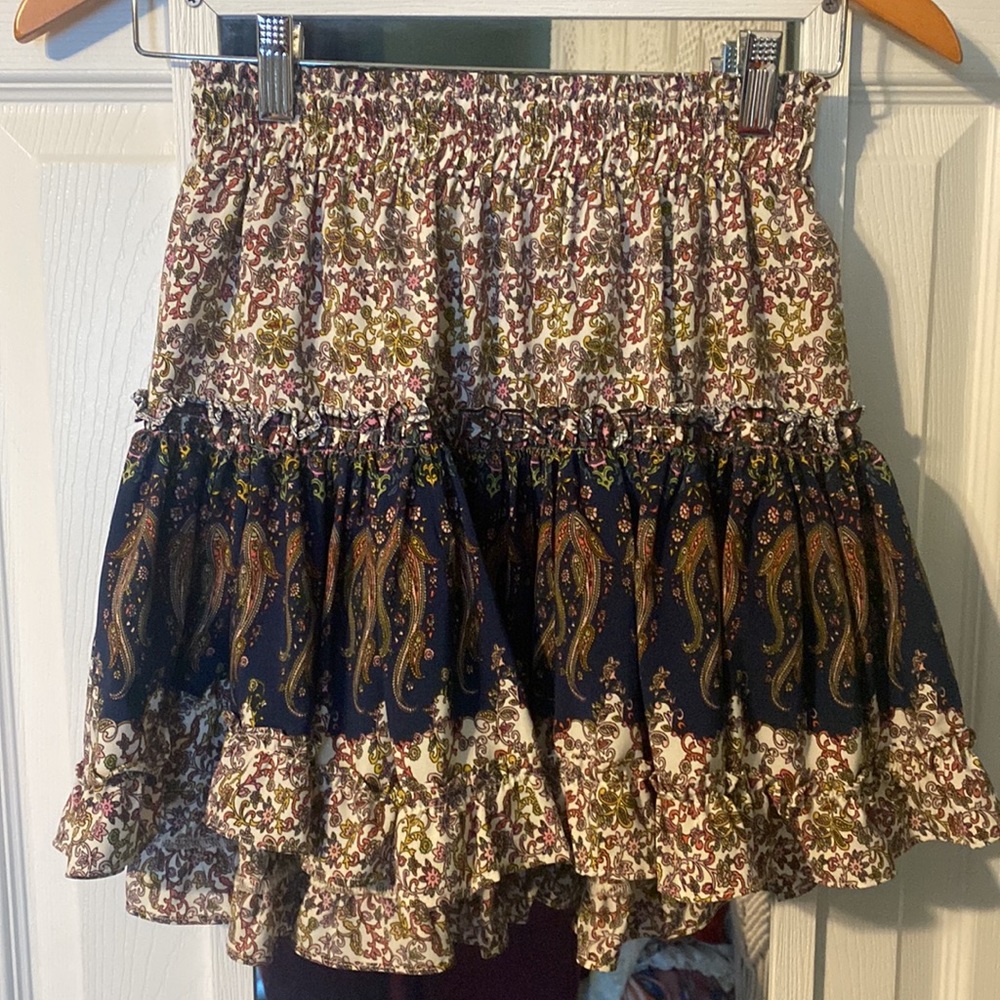 Misa Los Angeles paisley print ruffle skirt xs